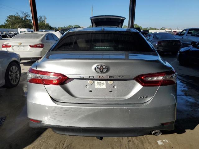 Photo 5 VIN: 4T1B11HK2JU044878 - TOYOTA CAMRY L 