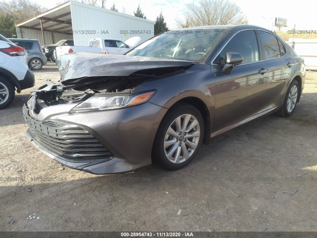 Photo 1 VIN: 4T1B11HK2JU045500 - TOYOTA CAMRY 