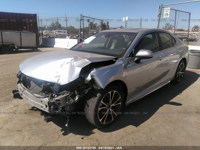 Photo 1 VIN: 4T1B11HK2JU047232 - TOYOTA CAMRY 