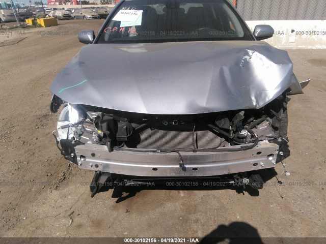 Photo 5 VIN: 4T1B11HK2JU047232 - TOYOTA CAMRY 