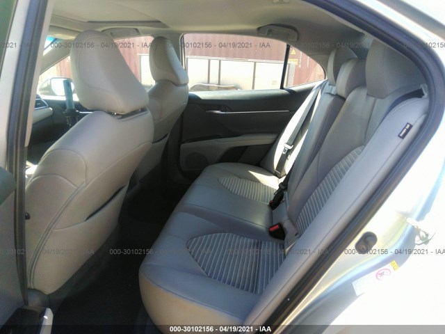 Photo 7 VIN: 4T1B11HK2JU047232 - TOYOTA CAMRY 