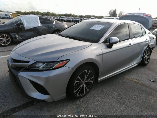 Photo 1 VIN: 4T1B11HK2JU056352 - TOYOTA CAMRY 