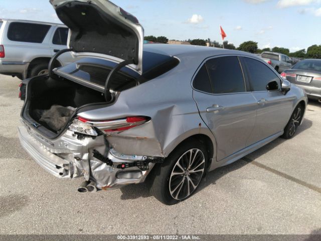 Photo 3 VIN: 4T1B11HK2JU056352 - TOYOTA CAMRY 