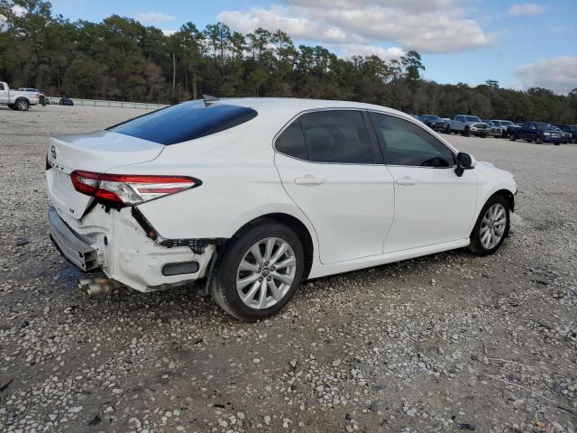 Photo 2 VIN: 4T1B11HK2JU058909 - TOYOTA CAMRY 