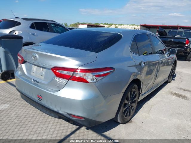 Photo 3 VIN: 4T1B11HK2JU068162 - TOYOTA CAMRY 