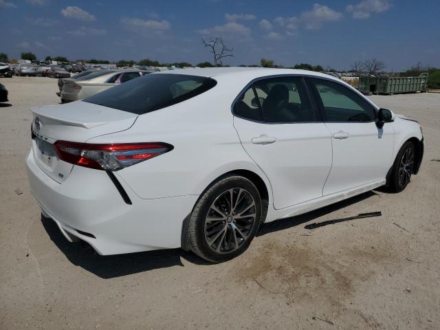 Photo 2 VIN: 4T1B11HK2JU069165 - TOYOTA CAMRY L 