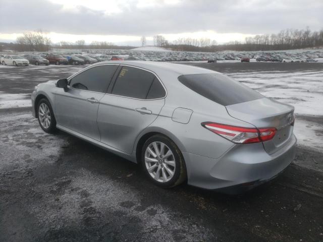 Photo 2 VIN: 4T1B11HK2JU069456 - TOYOTA CAMRY L 