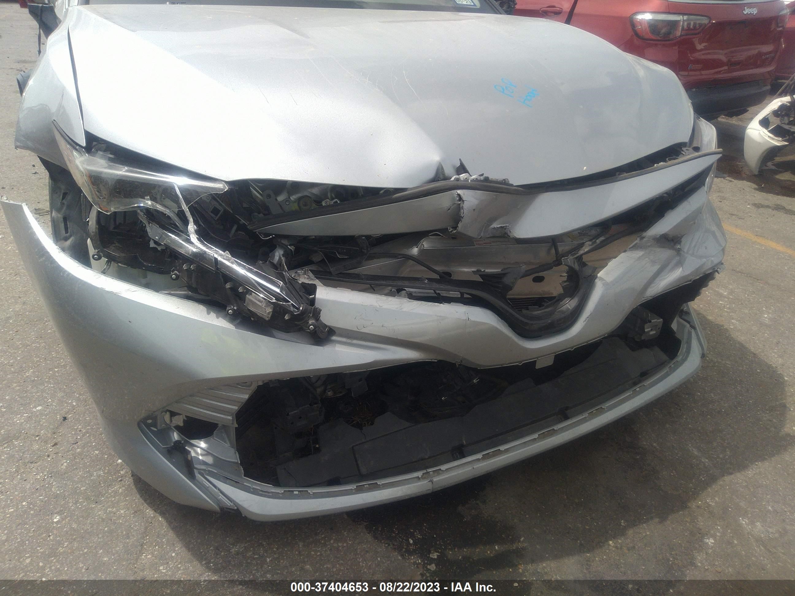 Photo 5 VIN: 4T1B11HK2JU075371 - TOYOTA CAMRY 