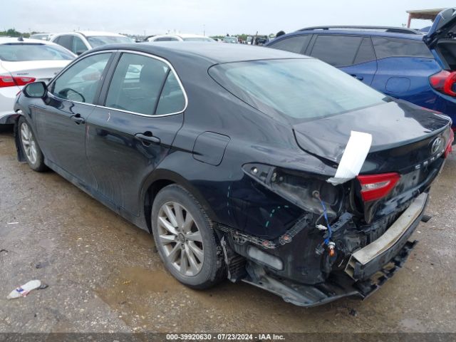 Photo 2 VIN: 4T1B11HK2JU087116 - TOYOTA CAMRY 