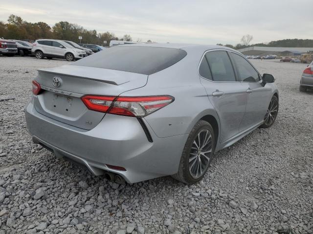 Photo 3 VIN: 4T1B11HK2JU089643 - TOYOTA CAMRY L 