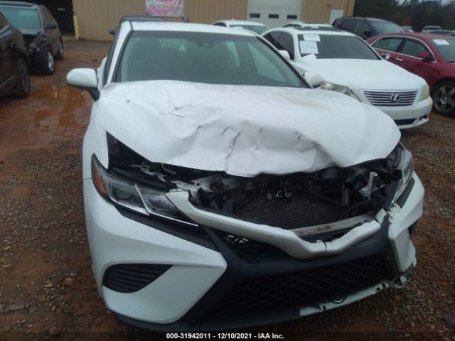 Photo 5 VIN: 4T1B11HK2JU091232 - TOYOTA CAMRY 