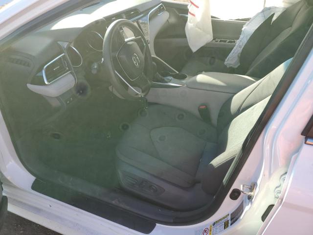 Photo 6 VIN: 4T1B11HK2JU095507 - TOYOTA CAMRY 