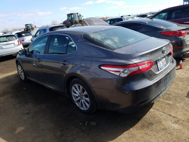 Photo 2 VIN: 4T1B11HK2JU098293 - TOYOTA CAMRY L 