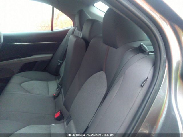 Photo 7 VIN: 4T1B11HK2JU100320 - TOYOTA CAMRY 