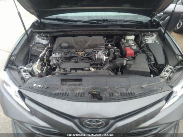 Photo 9 VIN: 4T1B11HK2JU100320 - TOYOTA CAMRY 