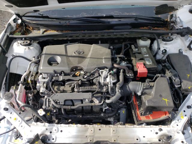 Photo 6 VIN: 4T1B11HK2JU104481 - TOYOTA CAMRY L 