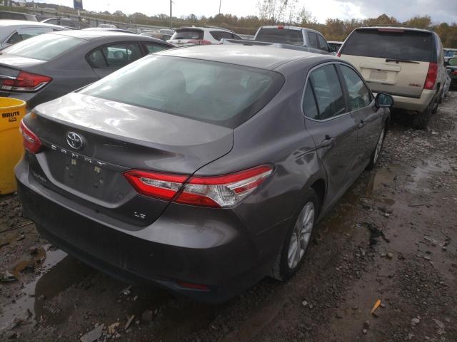 Photo 3 VIN: 4T1B11HK2JU121913 - TOYOTA CAMRY L 