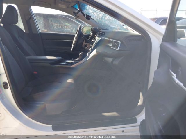 Photo 4 VIN: 4T1B11HK2JU131566 - TOYOTA CAMRY 