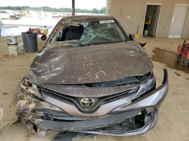 Photo 4 VIN: 4T1B11HK2JU132670 - TOYOTA CAMRY 