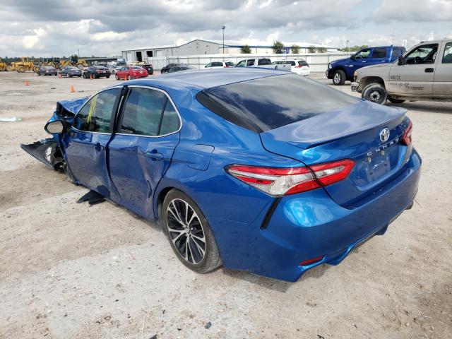 Photo 2 VIN: 4T1B11HK2JU133043 - TOYOTA CAMRY L 