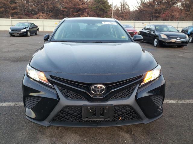 Photo 4 VIN: 4T1B11HK2JU134161 - TOYOTA CAMRY 