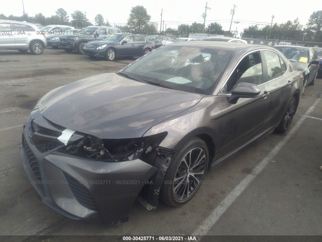 Photo 1 VIN: 4T1B11HK2JU141501 - TOYOTA CAMRY 