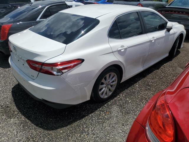 Photo 2 VIN: 4T1B11HK2JU142499 - TOYOTA CAMRY 