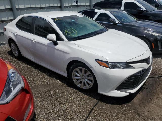 Photo 3 VIN: 4T1B11HK2JU142499 - TOYOTA CAMRY 