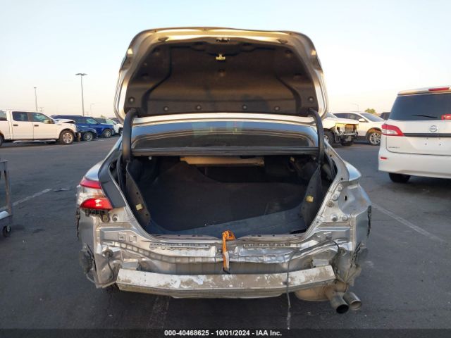 Photo 5 VIN: 4T1B11HK2JU145841 - TOYOTA CAMRY 