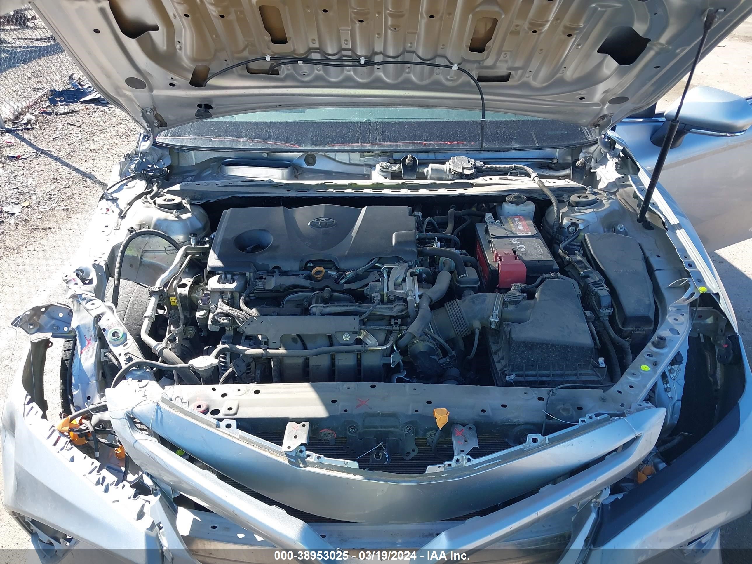 Photo 9 VIN: 4T1B11HK2JU155382 - TOYOTA CAMRY 