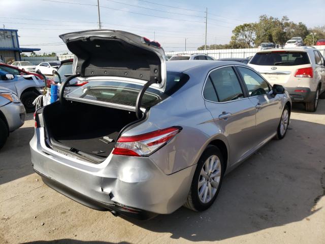 Photo 3 VIN: 4T1B11HK2JU155897 - TOYOTA CAMRY 