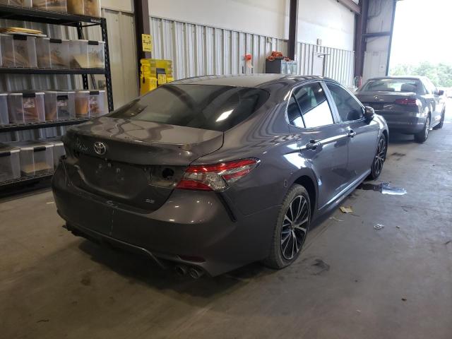 Photo 3 VIN: 4T1B11HK2JU156158 - TOYOTA CAMRY L 