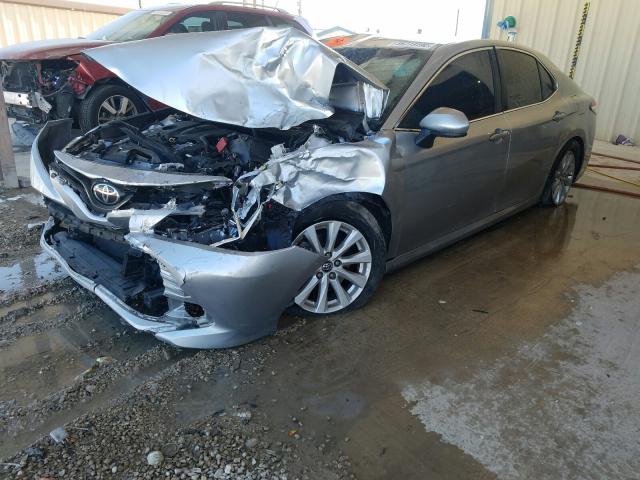 Photo 1 VIN: 4T1B11HK2JU500989 - TOYOTA CAMRY L 