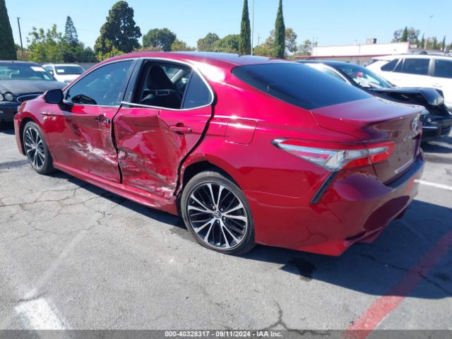 Photo 2 VIN: 4T1B11HK2JU510065 - TOYOTA CAMRY 