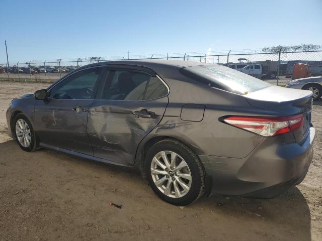 Photo 1 VIN: 4T1B11HK2JU533040 - TOYOTA CAMRY L 