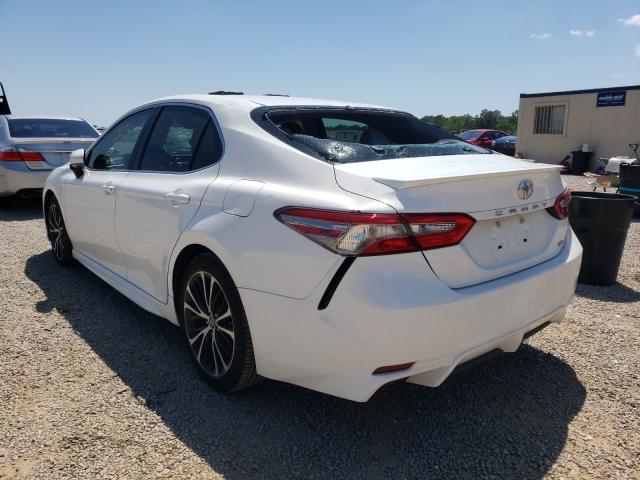 Photo 2 VIN: 4T1B11HK2JU539193 - TOYOTA CAMRY L 