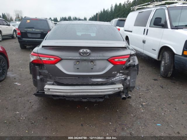 Photo 5 VIN: 4T1B11HK2JU553224 - TOYOTA CAMRY 