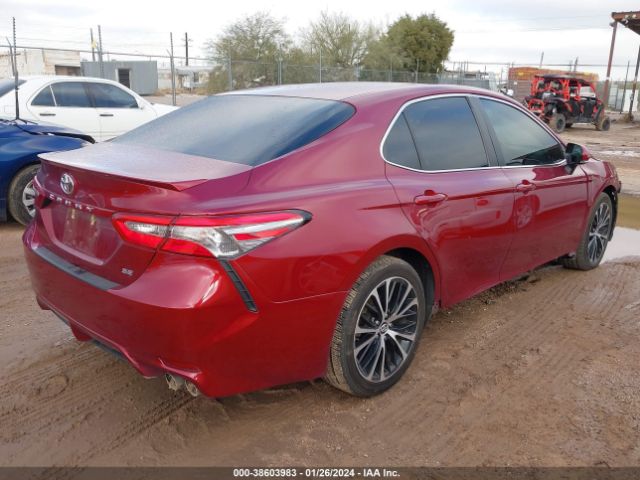 Photo 3 VIN: 4T1B11HK2JU561405 - TOYOTA CAMRY 