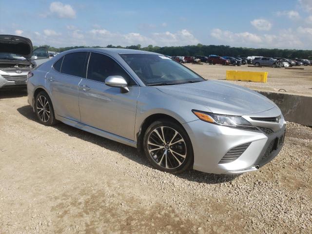 Photo 3 VIN: 4T1B11HK2JU563798 - TOYOTA CAMRY L 