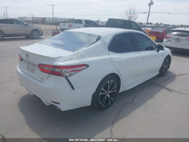 Photo 3 VIN: 4T1B11HK2JU575126 - TOYOTA CAMRY 