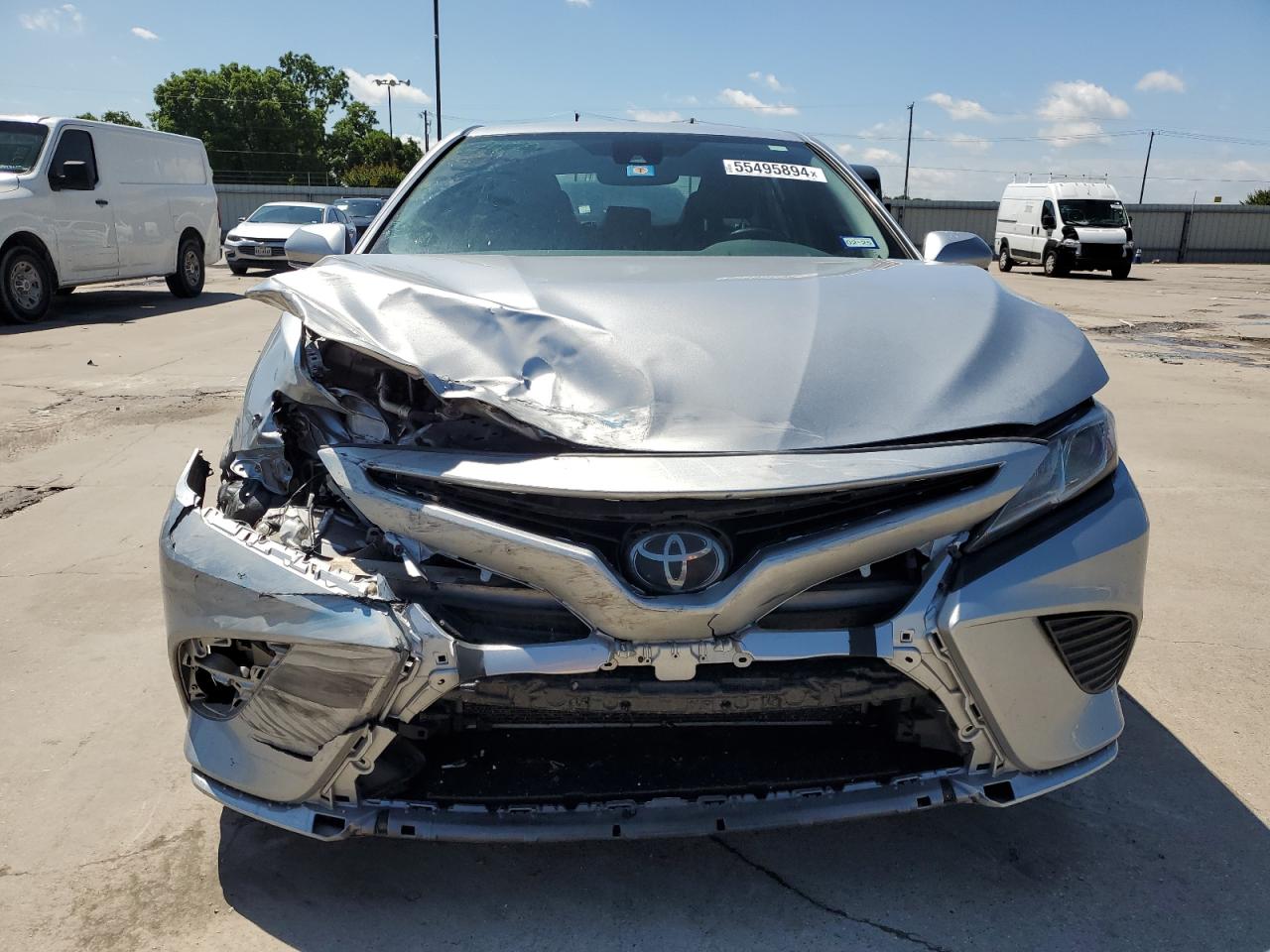 Photo 4 VIN: 4T1B11HK2JU581654 - TOYOTA CAMRY 