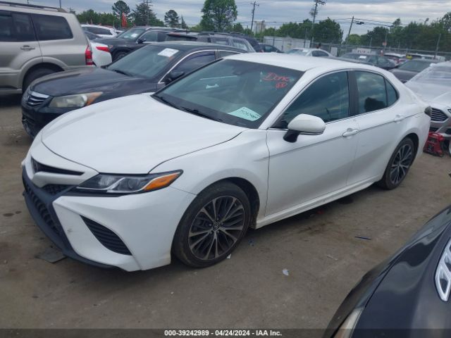 Photo 1 VIN: 4T1B11HK2JU583565 - TOYOTA CAMRY 