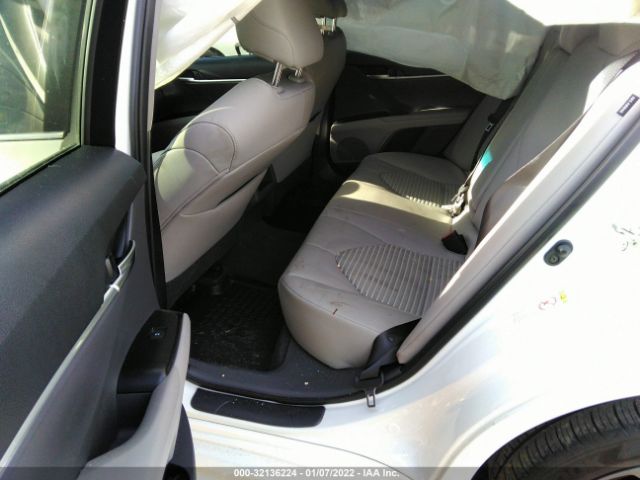 Photo 7 VIN: 4T1B11HK2JU587664 - TOYOTA CAMRY 