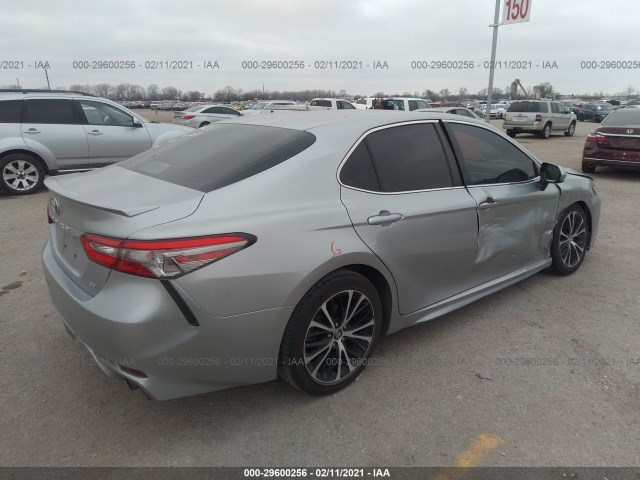 Photo 3 VIN: 4T1B11HK2JU591200 - TOYOTA CAMRY 