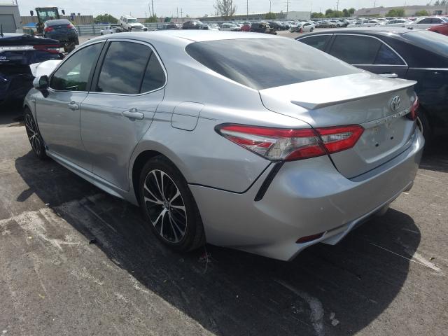 Photo 2 VIN: 4T1B11HK2JU592847 - TOYOTA CAMRY L 