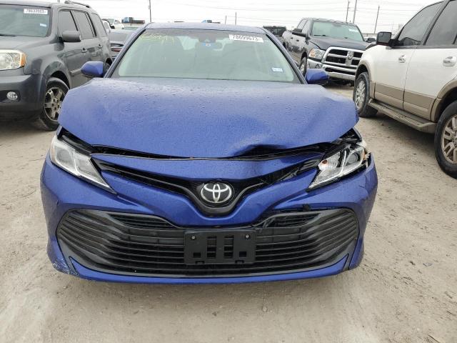 Photo 4 VIN: 4T1B11HK2JU595232 - TOYOTA CAMRY 