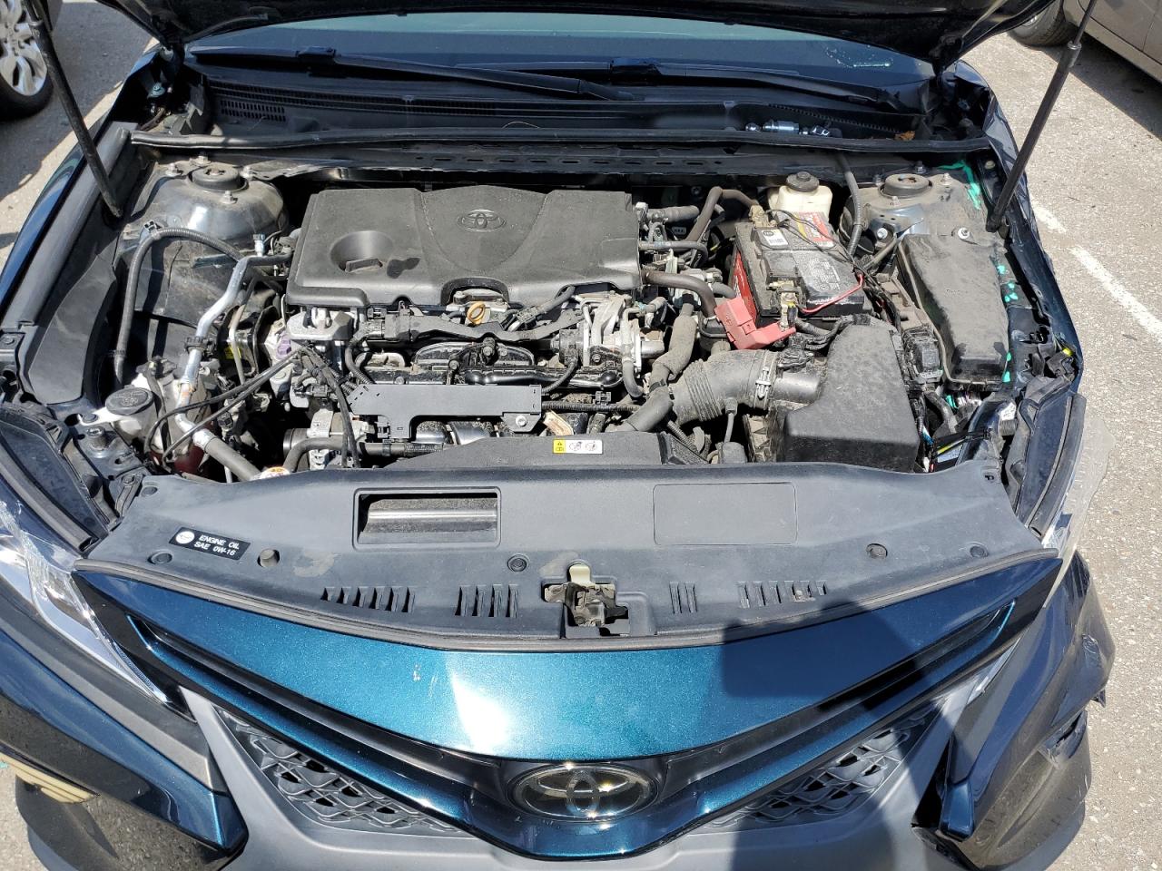 Photo 10 VIN: 4T1B11HK2JU598387 - TOYOTA CAMRY 