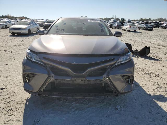 Photo 4 VIN: 4T1B11HK2JU607010 - TOYOTA CAMRY L 