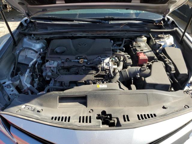 Photo 10 VIN: 4T1B11HK2JU611803 - TOYOTA CAMRY 