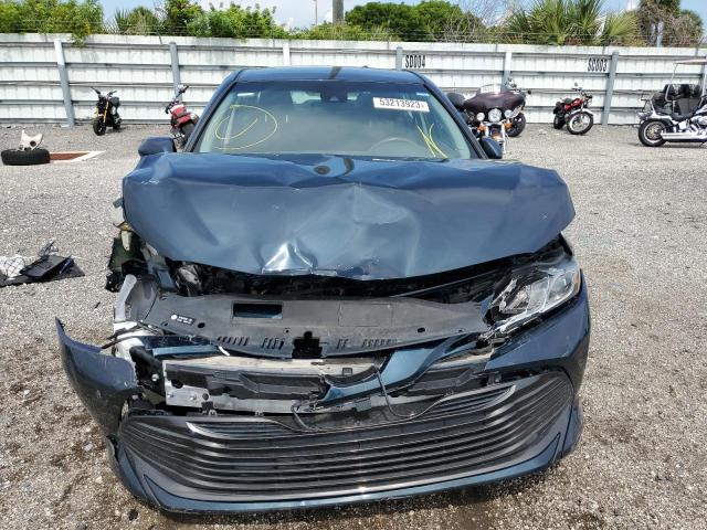 Photo 4 VIN: 4T1B11HK2JU620565 - TOYOTA CAMRY L 